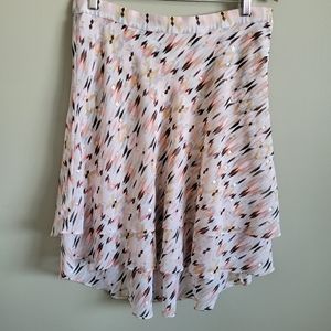 White House Black Market Flowy Skirt geometric pattern Size 14